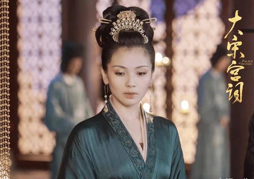 《大宋宫词》扑街了,刘涛的少女造型辣眼睛,就连身材也一言难尽_吐槽