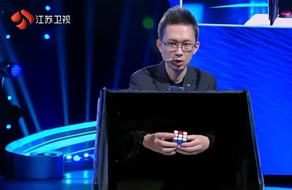 在参加节目前,其实贾立平已经知道节目组的刁难方案.