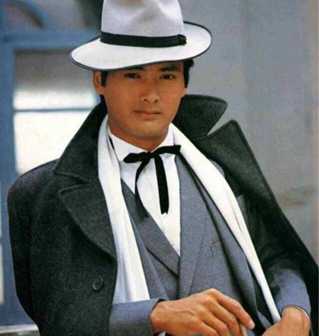 黄百鸣:公然不忠诚却为病妻试药,捧红周润发beyond却遭周星驰记恨