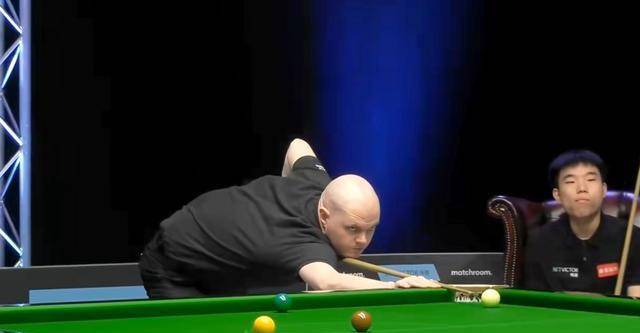 斯诺克冠军联赛邀请赛第6小组:囧哥全胜领跑,范争一出线难度大_比赛
