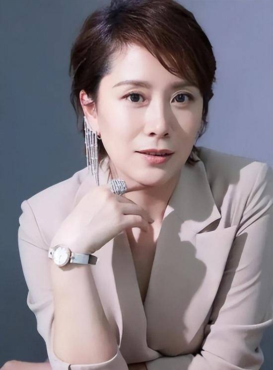 "最惨女星"海清:多年陪跑白玉兰,却培养出一个"梦中情儿"_儿子_妈妈