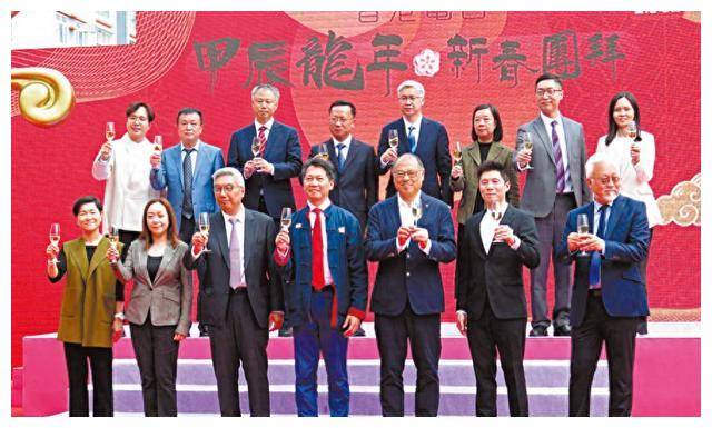 新城,英皇,环球合作,张明敏再发唱片,投资电影!_香港电台_团拜_表演