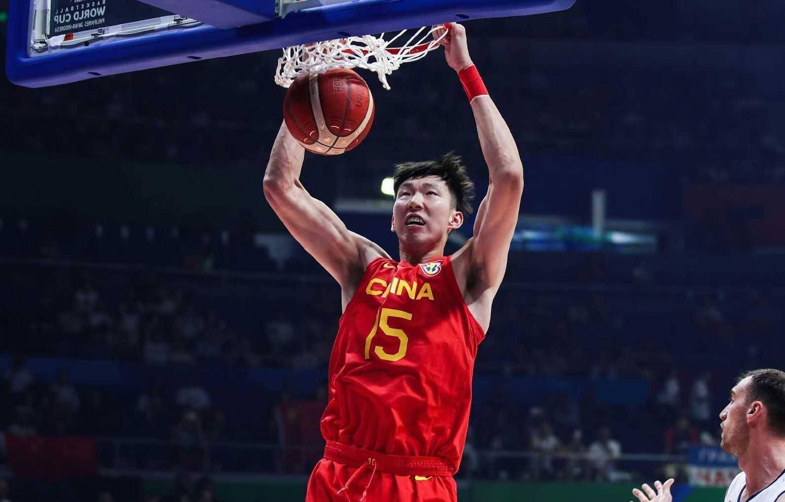 亚篮联认可,中国男篮头号球星出炉,2米18高塔力压赵继伟胡金_球员