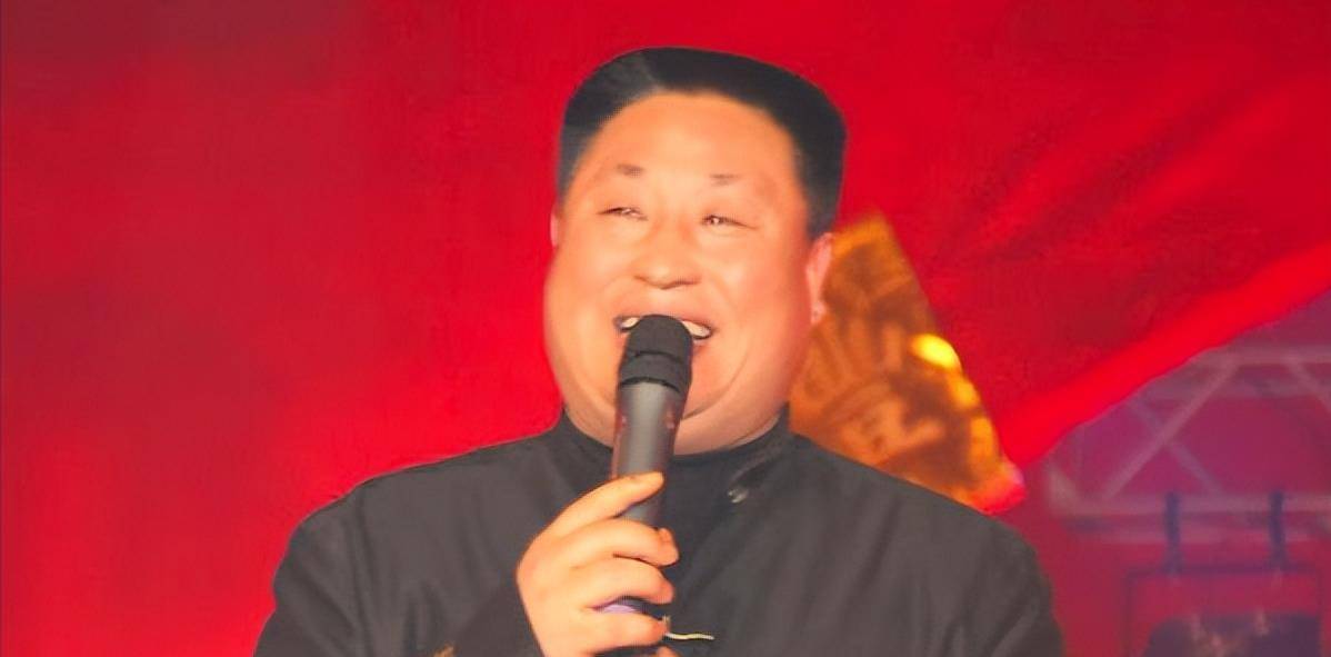 2007年,45岁的李正春因病去世,赵本山为他守灵一夜,料理后事_时候