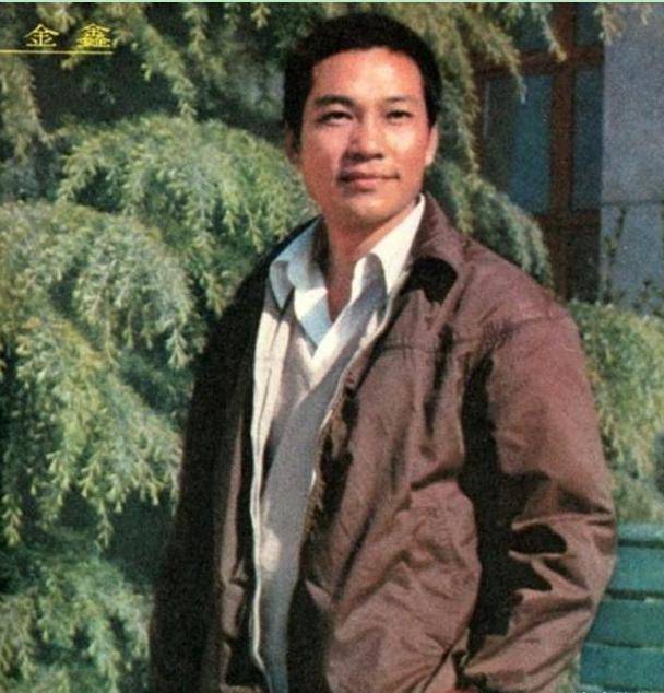 "老戏骨"黄梅莹:嫁演员金鑫结婚36年恩爱如初,儿子是著名导演_母亲