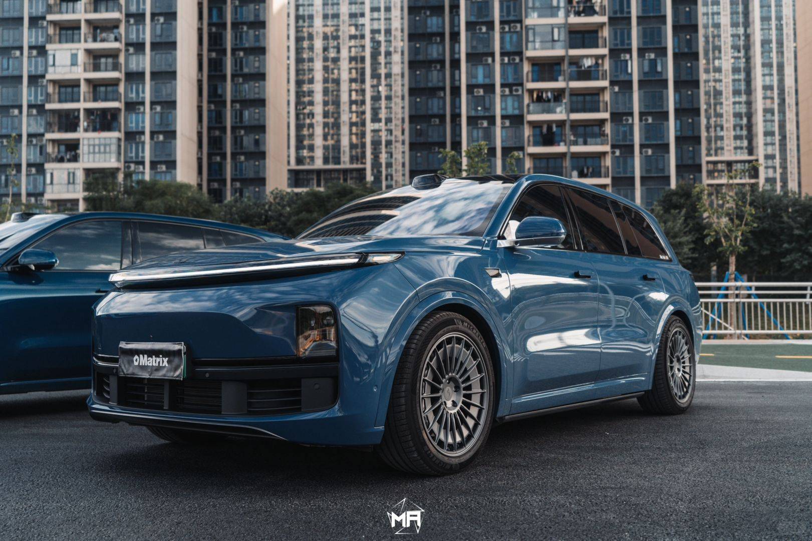 理想l9矩阵改色膜海王星蓝,绝对能为你的爱车增添亮点_搜狐汽车_搜狐