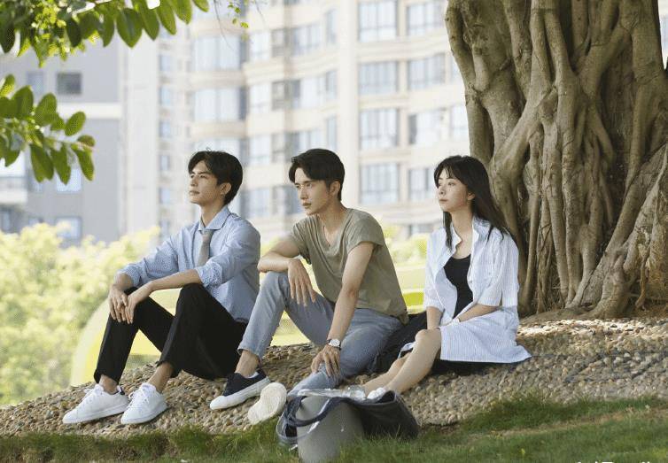 看阵容就得火_阚清子_刘诗诗_朱一龙