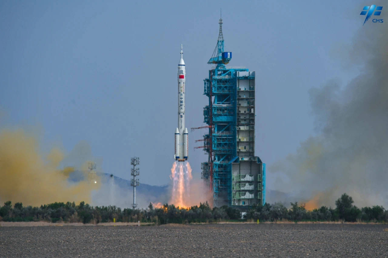 神舟十六号载人飞船成功发射/中国载人航天办去年,全球运载火箭发射