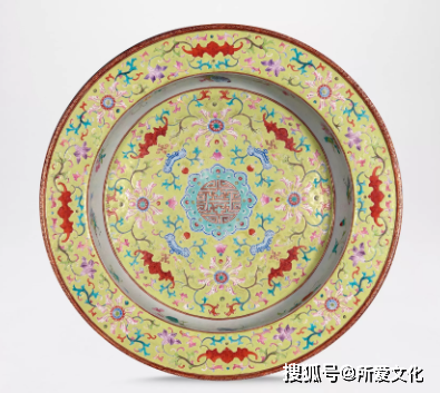 清代各个时期粉彩瓷器真品特点和鉴定方法(粉彩瓷器收藏必看)