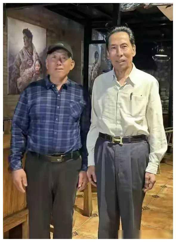 郭连文获王光美高度评价,生前扮演刘少奇,善于塑造人物形象.