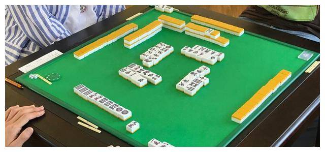 哈尔滨麻将,规则独特,番牌简单,赢取技巧大揭秘!_庄家_点数_玩家