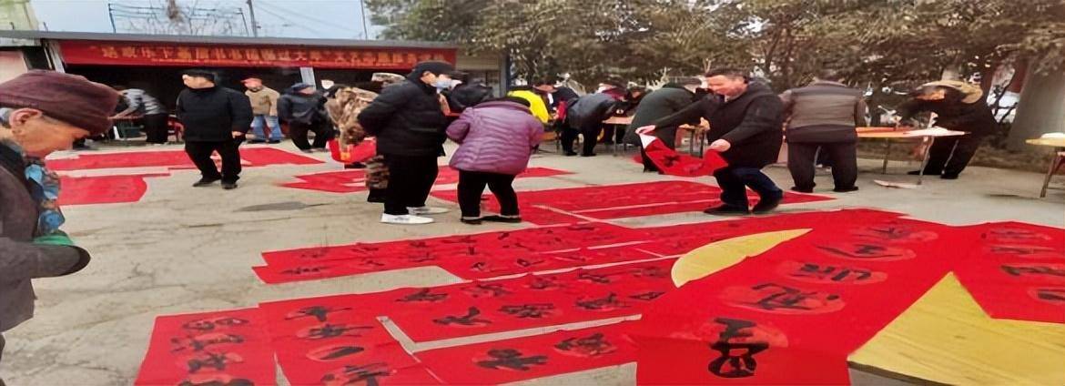 部和志愿者共同组成的文化宣讲小组,先后走进长安区杨庄街道石翔村