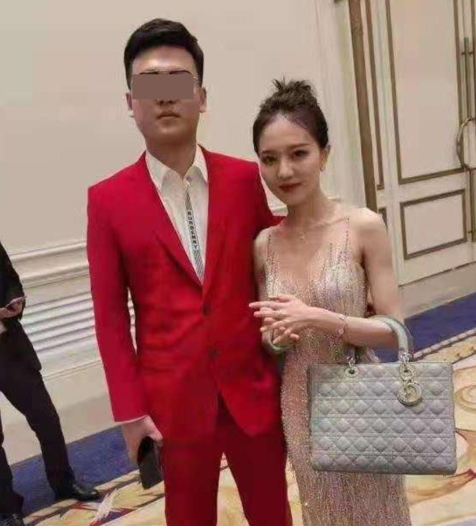 项思醒整容前照片曝光,富二代男友退婚后,被曝彩礼已退回_内容_网友