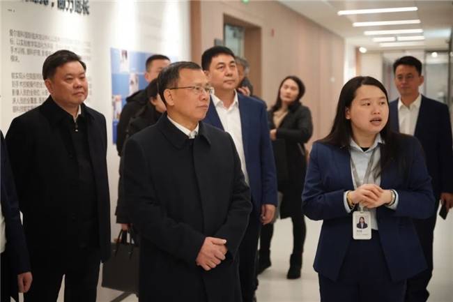 湖南省政府走访爱尔眼科,助推上市公司高质量发展_企业_国际_创新