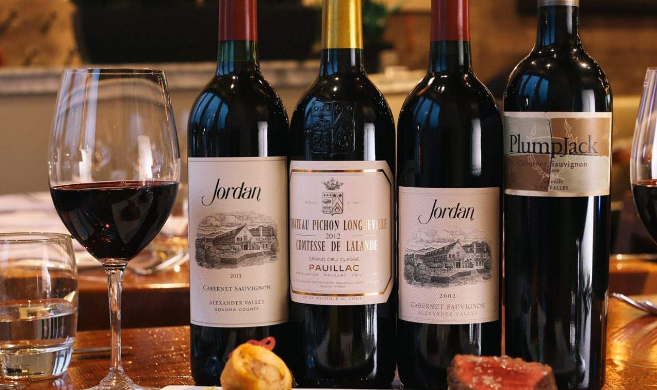 做到这几点,200元的红酒也能喝出拉菲的feel!_蓬皮杜_酒庄_宝捷