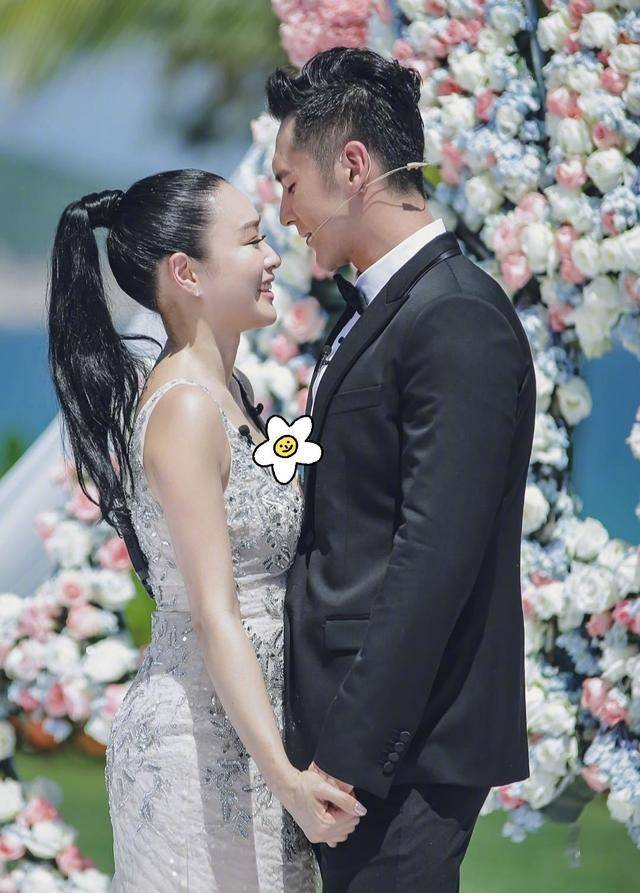 钟丽缇晒合照为张伦硕庆生,遭网友催生四胎,曾去寺庙求子仍未果_孩子