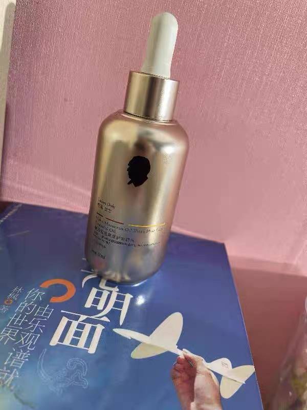 女生头发有香味,哪一款护发精油味道好闻?8款拥有"伪体香"