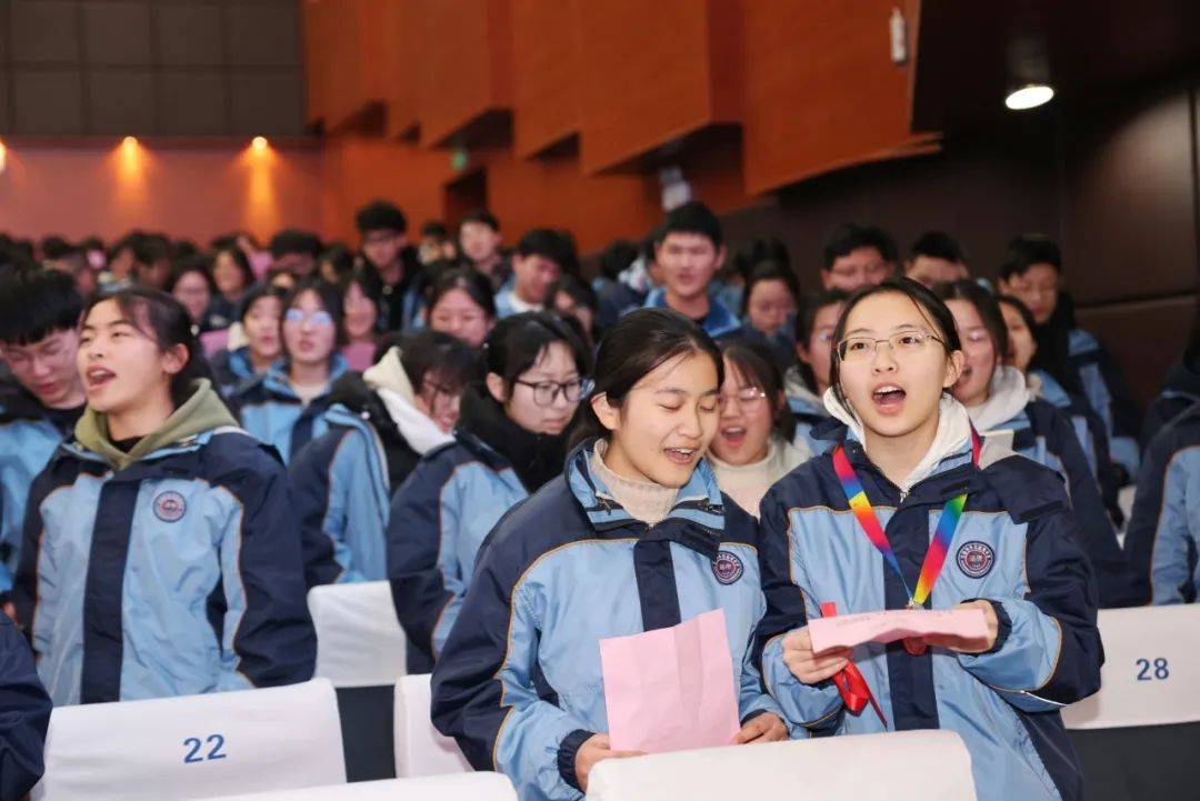无锡市市北高级中学召开2024届高三百日誓师大会_高考_孩子_同学
