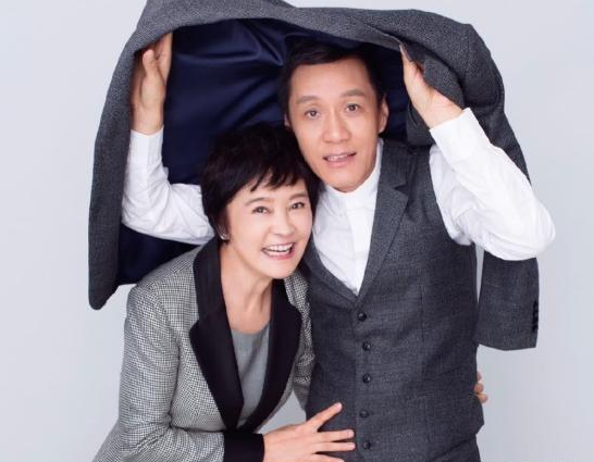 即使在拍戏忙碌的时候,冯远征每天都会给梁丹妮打电话,询问她的近况