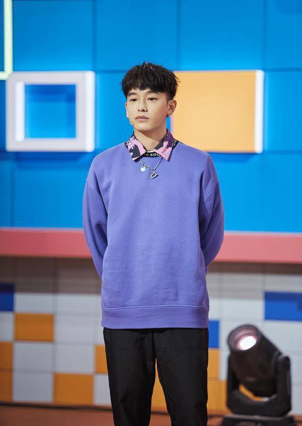 彭昱畅漂亮后堪比"整容",瘦身成功帅到认不出,与之前就像两个人