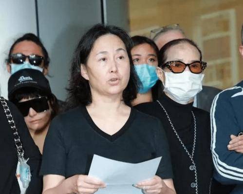 何鸿燊最爱的女人,不是二太蓝琼缨,而是原配黎婉华_妻子_家产_何猷光