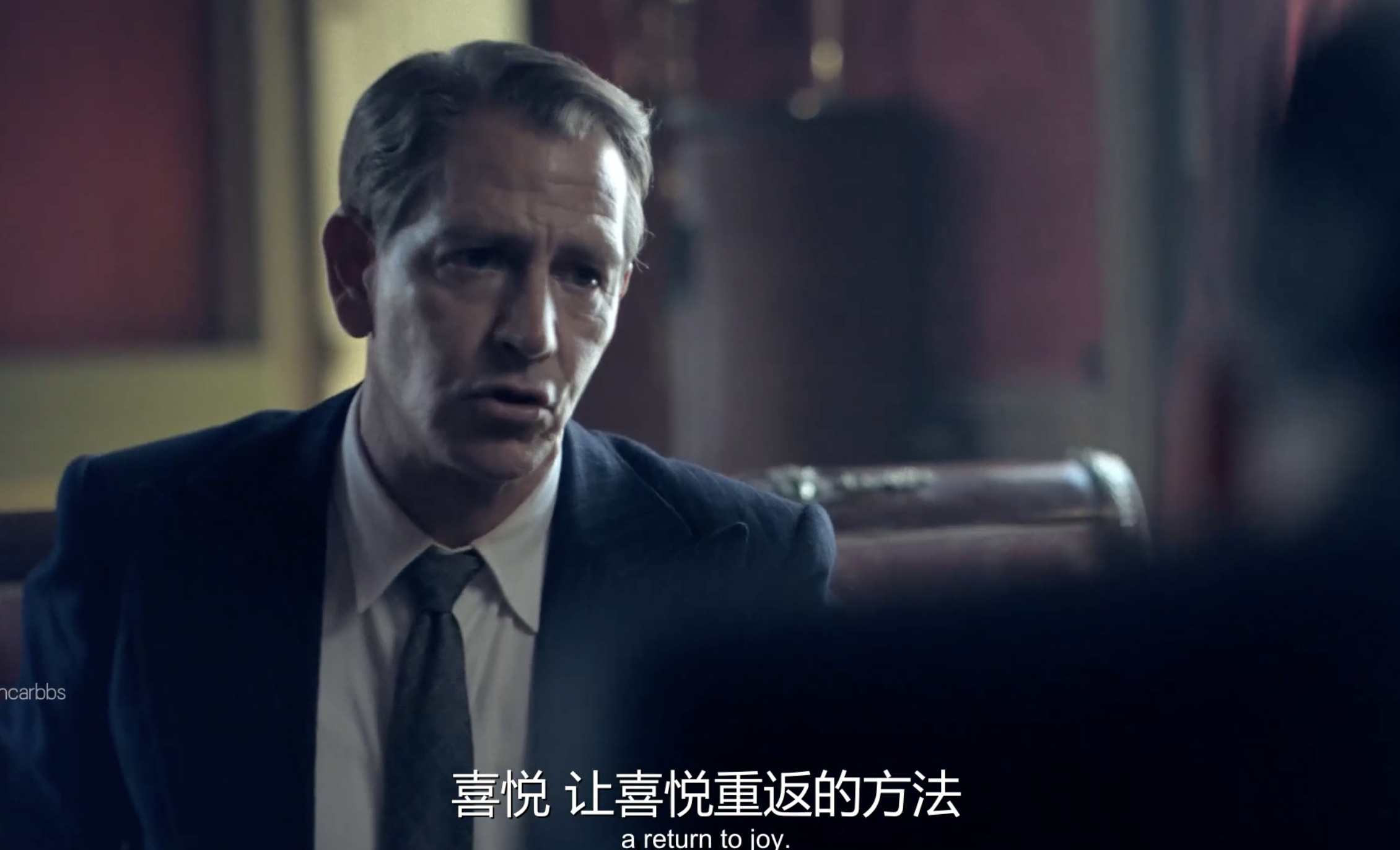 妹妹是迪奥最爱的人,妹妹的不幸遭遇和战争给巴黎社会造成的凝重阴影
