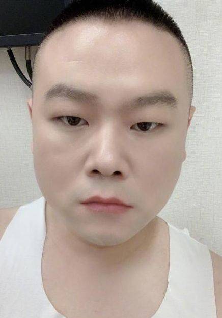 岳云鹏自称年轻时像黄子韬,没人信,看到照片那刻全都傻眼了_岳岳_时候