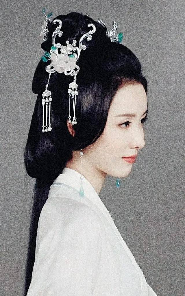 电视剧李清照即将开拍,6大当红美女被提名,刘亦菲陈都灵呼声高_万茜