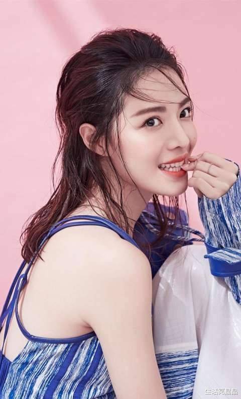 娱乐圈"鲶鱼系"女星,辛芷蕾和倪妮上榜,但都不及她的惊艳,她才是时尚