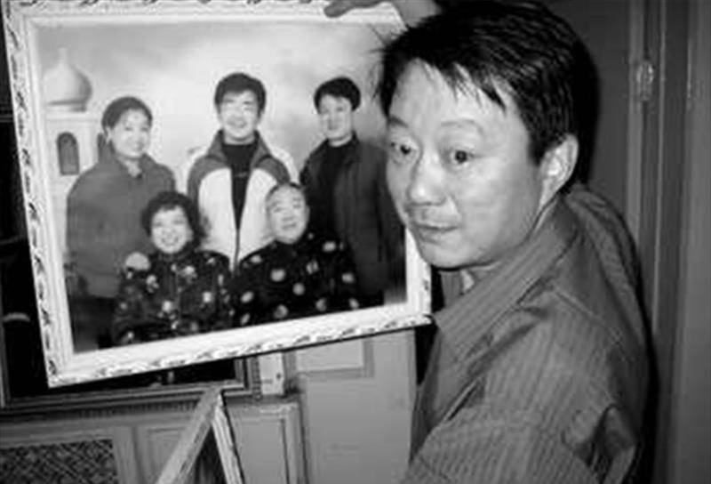 任长霞殉职后,丈夫免费帮穷人打官司,死后与妻合葬,年仅45岁