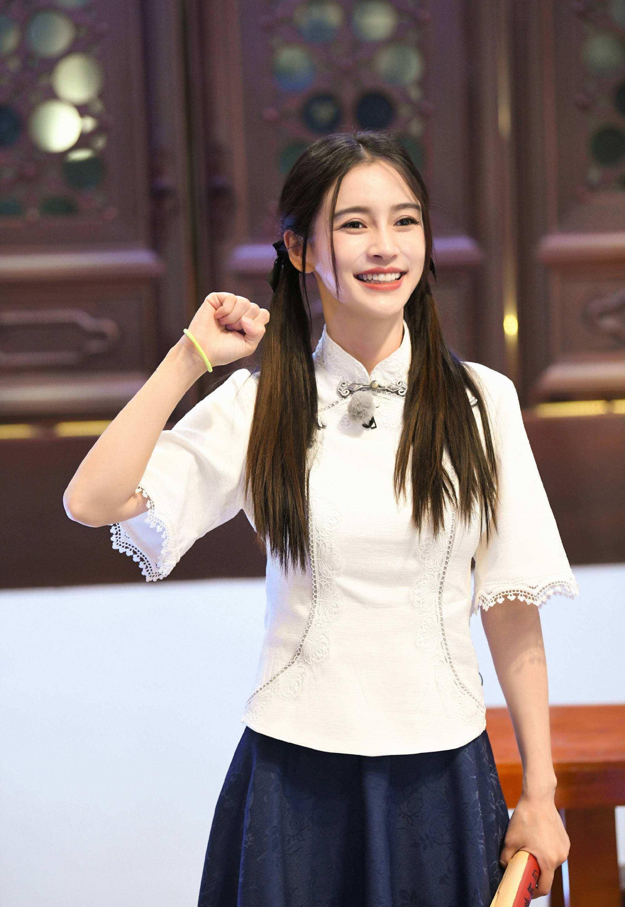 双马尾堪称最心机的减龄发型,angelababy,杨幂扎上辣妈变少女了_step