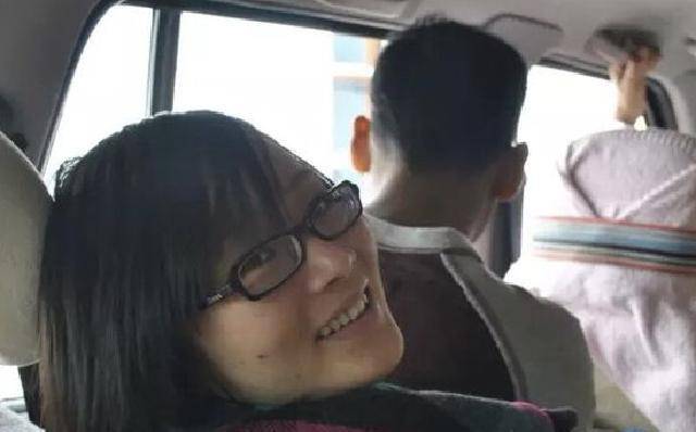 厦大美女学霸,嫁印度学生抹黑祖国,声称印度空气清香