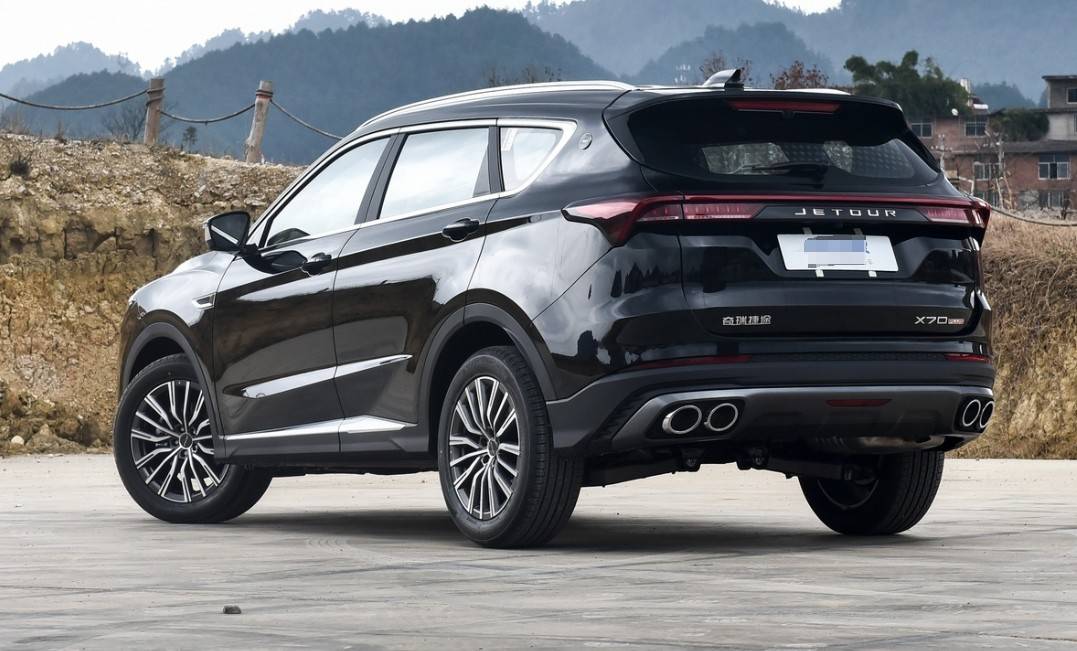 捷途x70 plus汇聚了当下奇瑞捷途的诸多前沿尖端科技,依靠的是始终