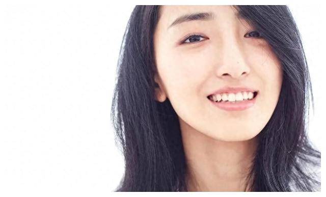 凌孜:一位充满潜力的才女演员,绽放青春活力!