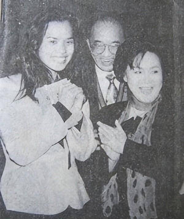 19年后再看韦唯,两次选择"老男人"都失败,歌后的