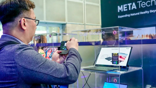 从显示到交互,京东方柔性oled技术带来的沉浸式手机体验_屏幕_边框_的