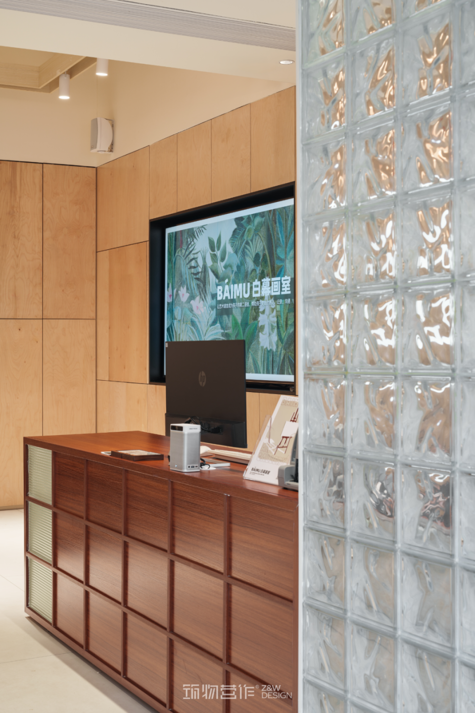 筑物营作 | 白幕画室300㎡少儿艺术培养基地,让孩子像艺术家一样去