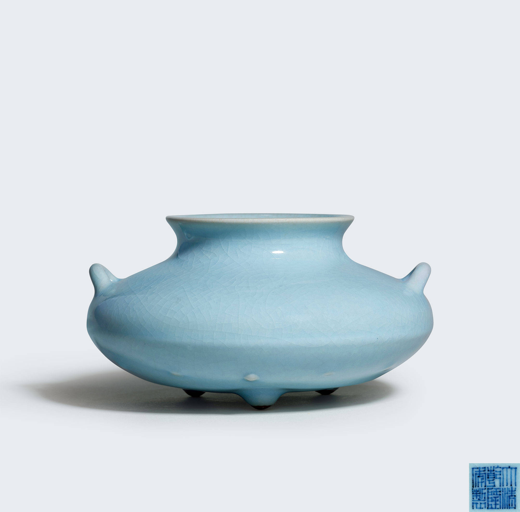 仿汝釉双耳三足鱼篓尊鉴赏_乾隆_胡惠春_釉色