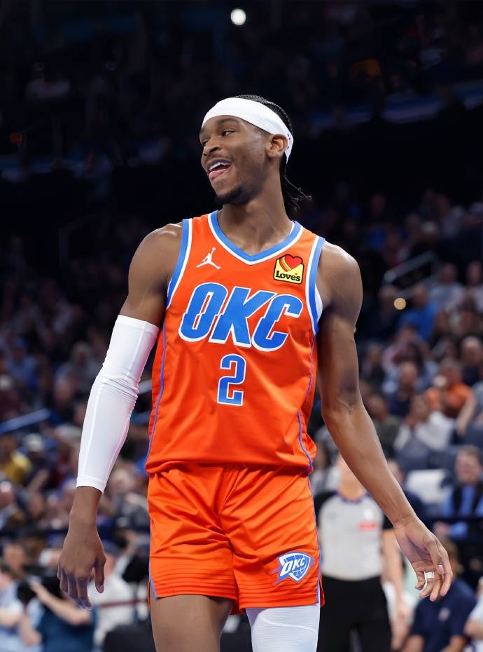 雷霆只打了59场就拿到41胜,已超过上赛季_投篮_亚历山大_篮板