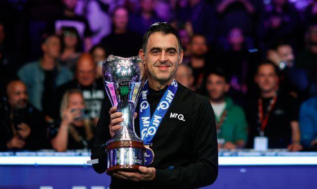 奥沙利文连续3-2险胜,力争赛季第五冠,展现世界第一实力_比赛_莱瑟斯