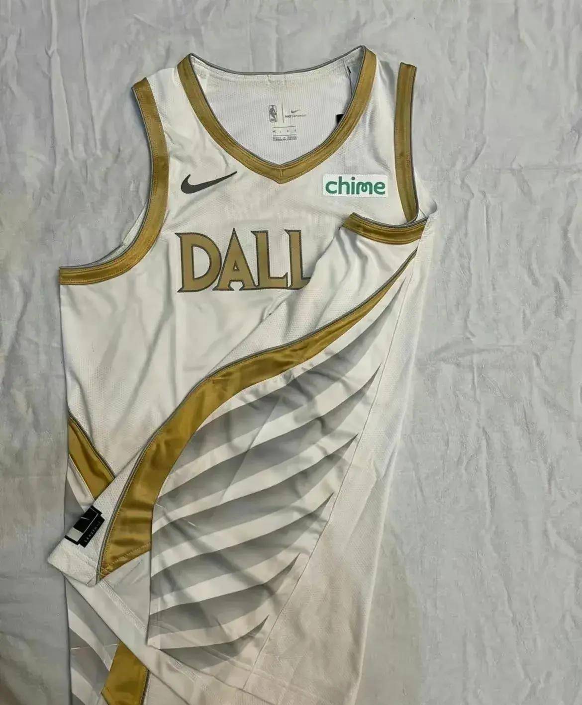 孤星共和国-达拉斯独行侠队城市版球衣鉴赏