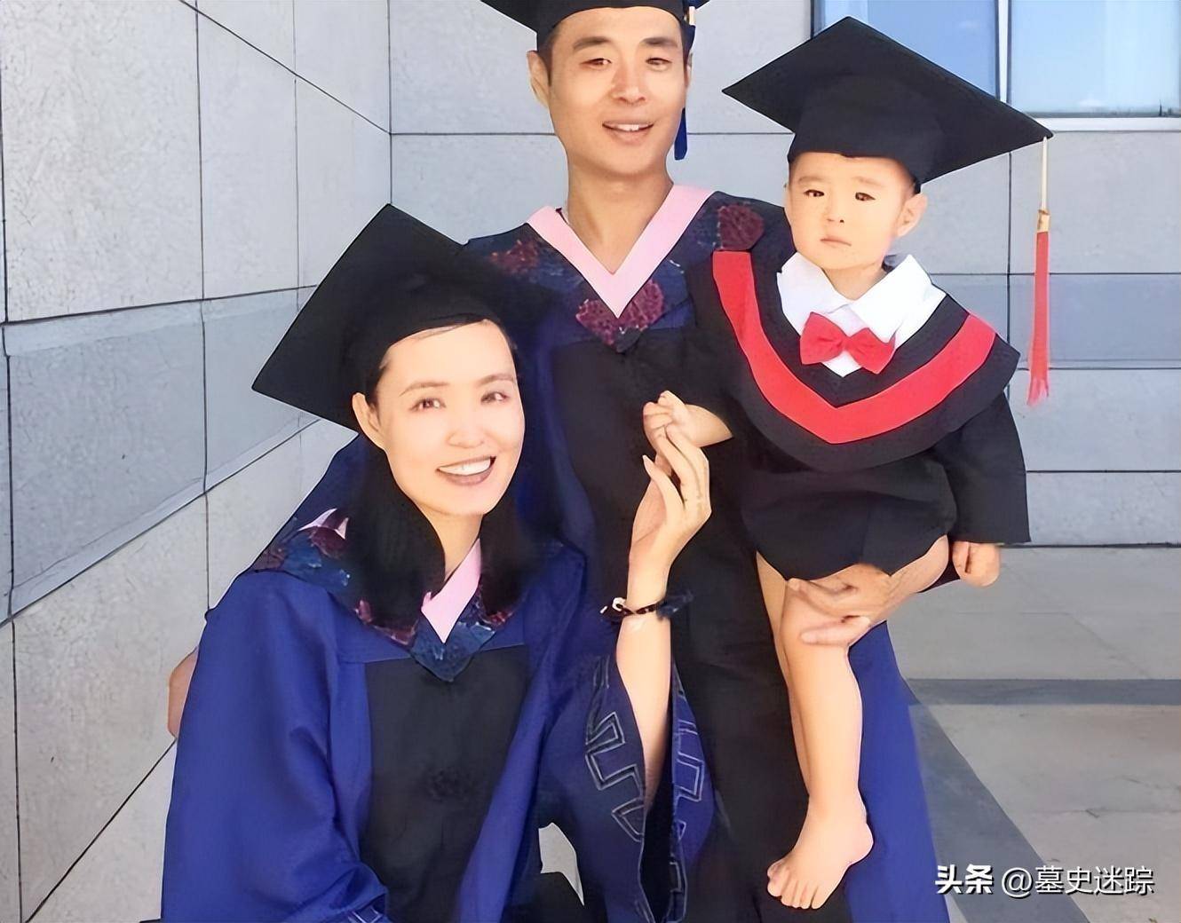 学生她双腿被截肢,获捐款1000万的她,12年后怎样了_图片_张海迪_客车