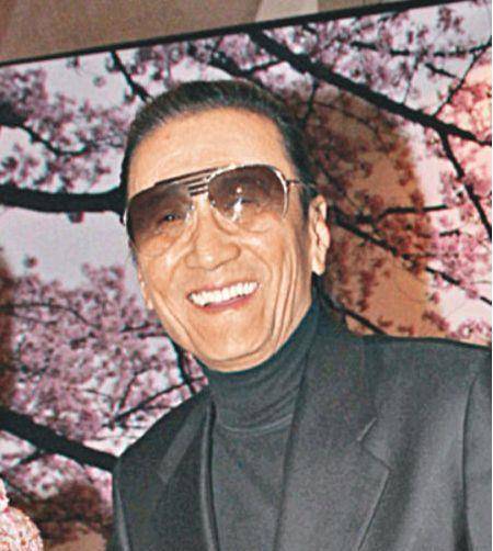 一生5个女人两段婚姻,谢贤:我不花,我从未背着她们另找别人_狄波拉