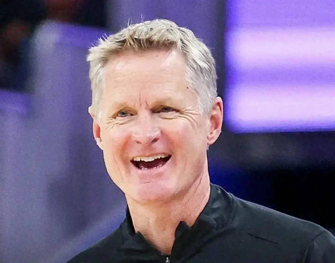 勇士功勋教练史蒂夫-科尔,是目前nba年薪最高的主教练!_赛季_体系_1