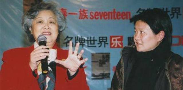 洪晃《人民的名义》:揭了上流社会几层皮?_小姐_生活_家世