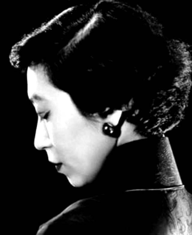 揭秘傅雷的另一面:经常打骂孩子,婚内爱上她人,张