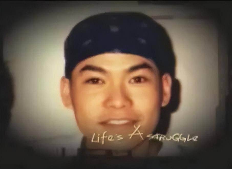 这时候的宋岳庭才19岁,却被朋友联合背叛,亲手送进监狱,葬送前途.