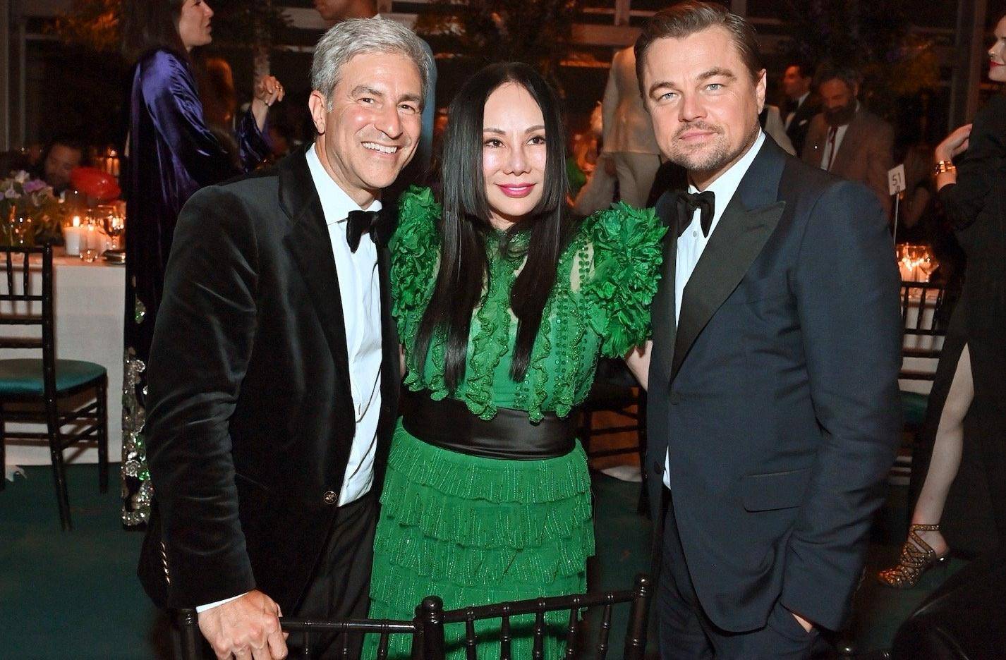 16岁成落魄千金,30岁嫁华裔食神,韩版"邓文迪"凭啥一路开挂_eva_chow