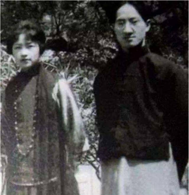张幼仪离婚后,坚持送前公婆一栋房子,徐志摩究竟赔了多少赡养费_丈夫