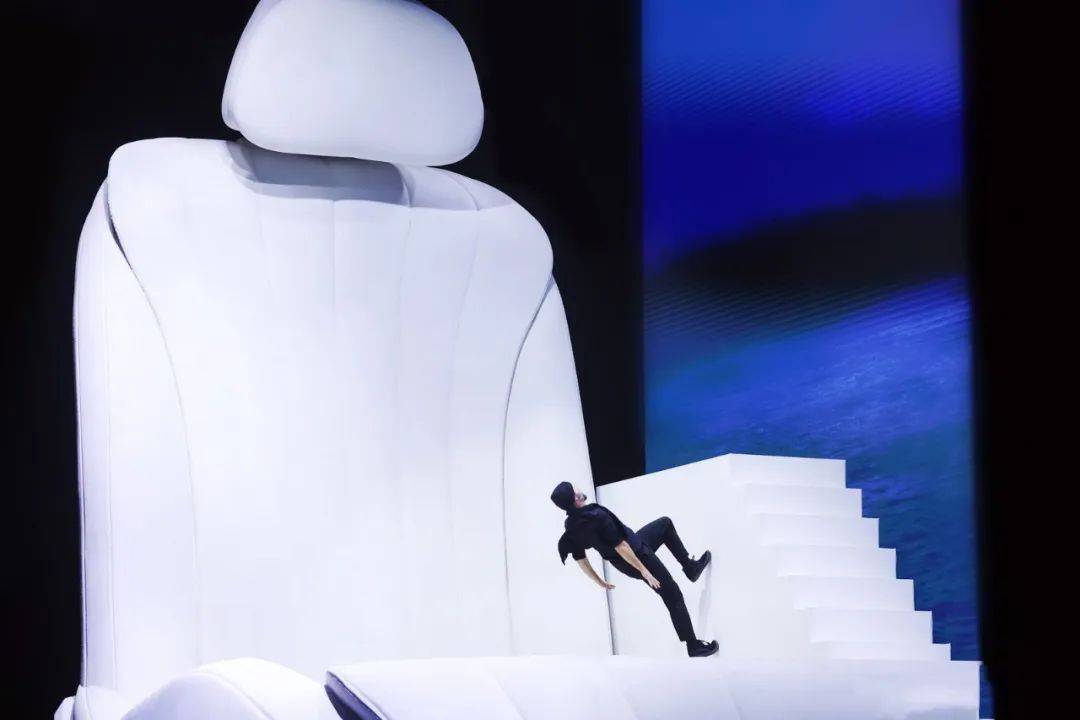 活动汪|好戏上映丨全新梅赛德斯-奔驰长轴距e级车中国